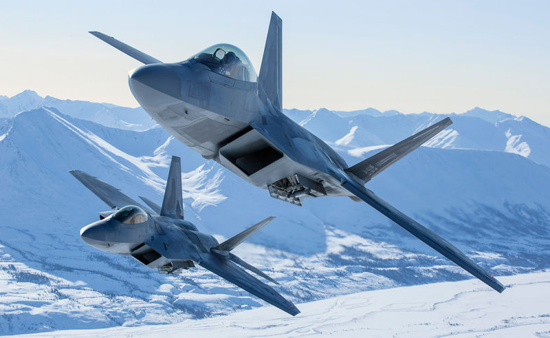Illustration for article titled Air Force Might Actually Restart Raptor Production